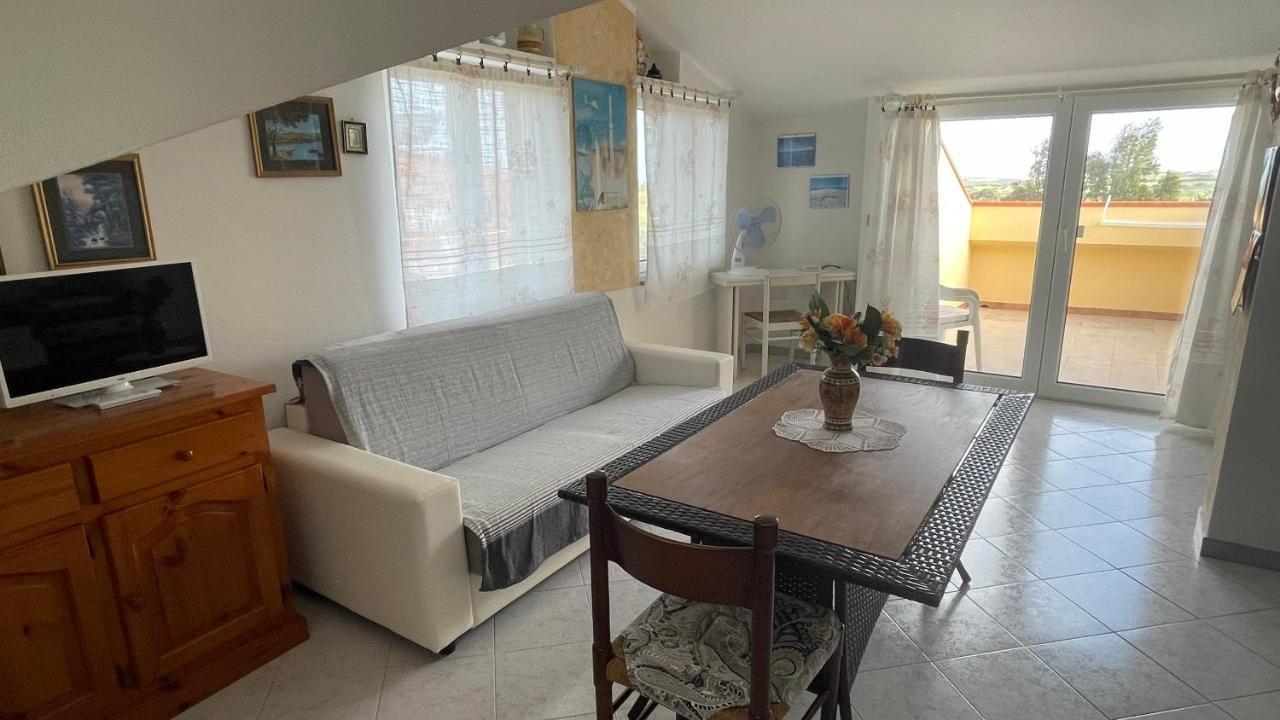 Biancareddu La Mansarda B&B 외부 사진